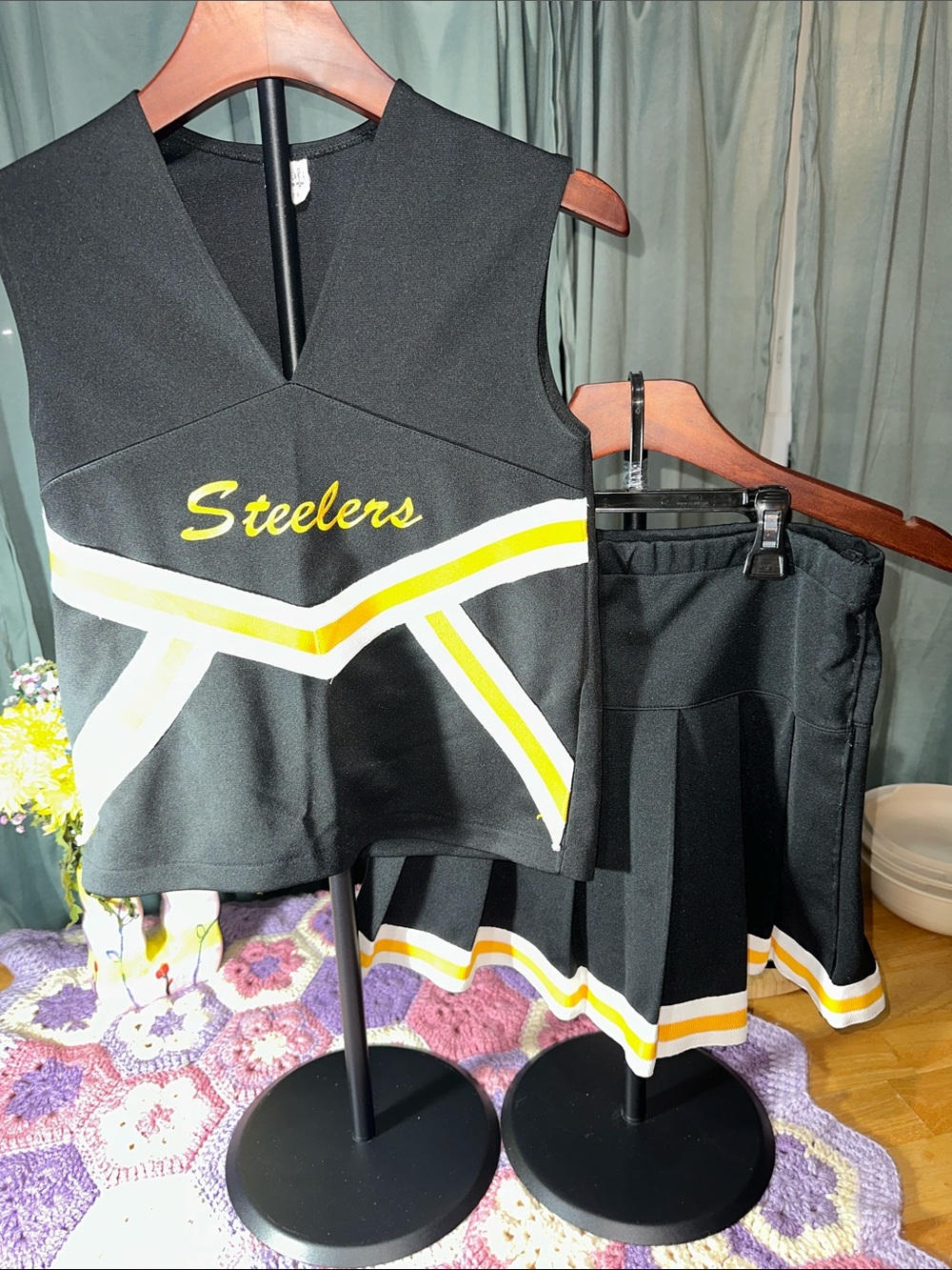 🎉Black & Yellow Steelers Kids Cheer Skirt Set - Top and Pleated Skirt. C351